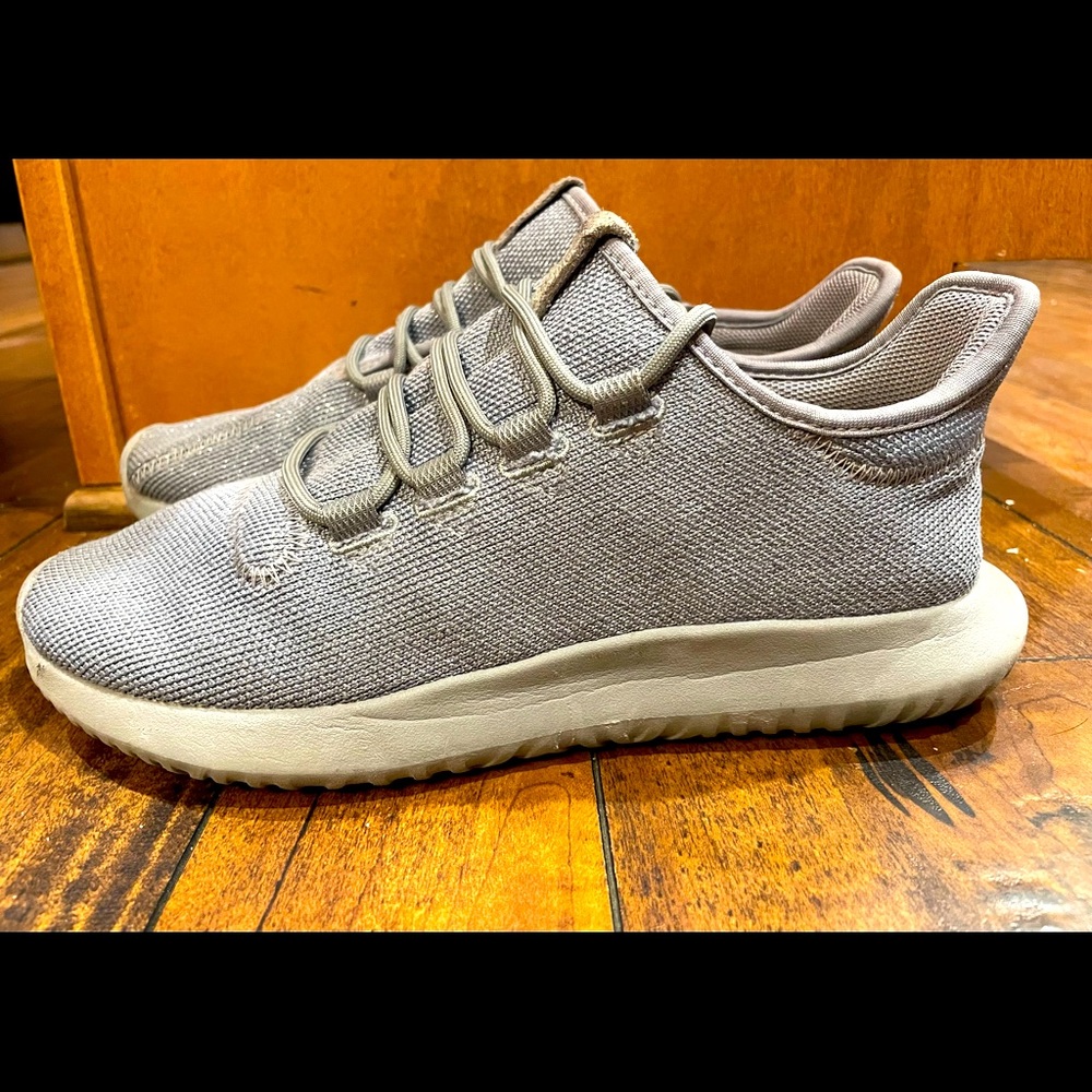 Adidad Tubular Shadow Sneakers Grey/Glitter GS Size 7 Casual Sneakers